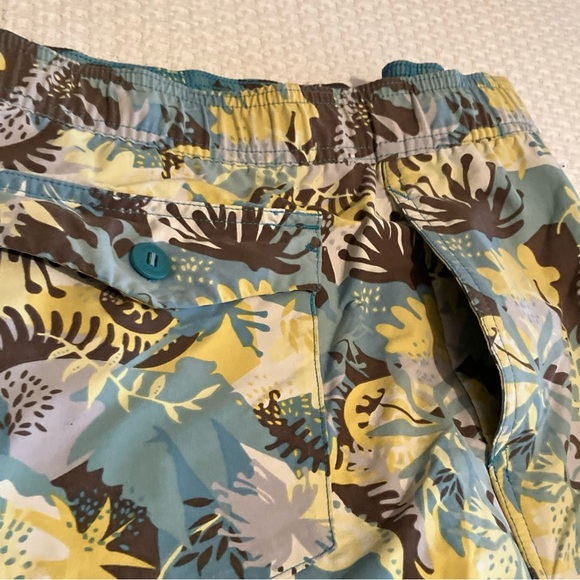 Patagonia Men XL Stretch Wavefarer Volley Shorts 16" Inseam 6 Sea Plants Print - Picture 7 of 14